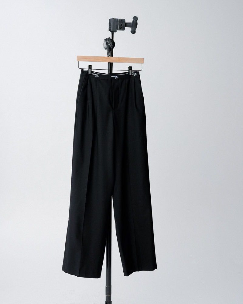 Tuxedo Pant in Black