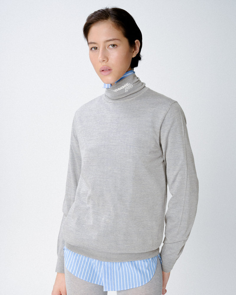 Turtleneck in Grey